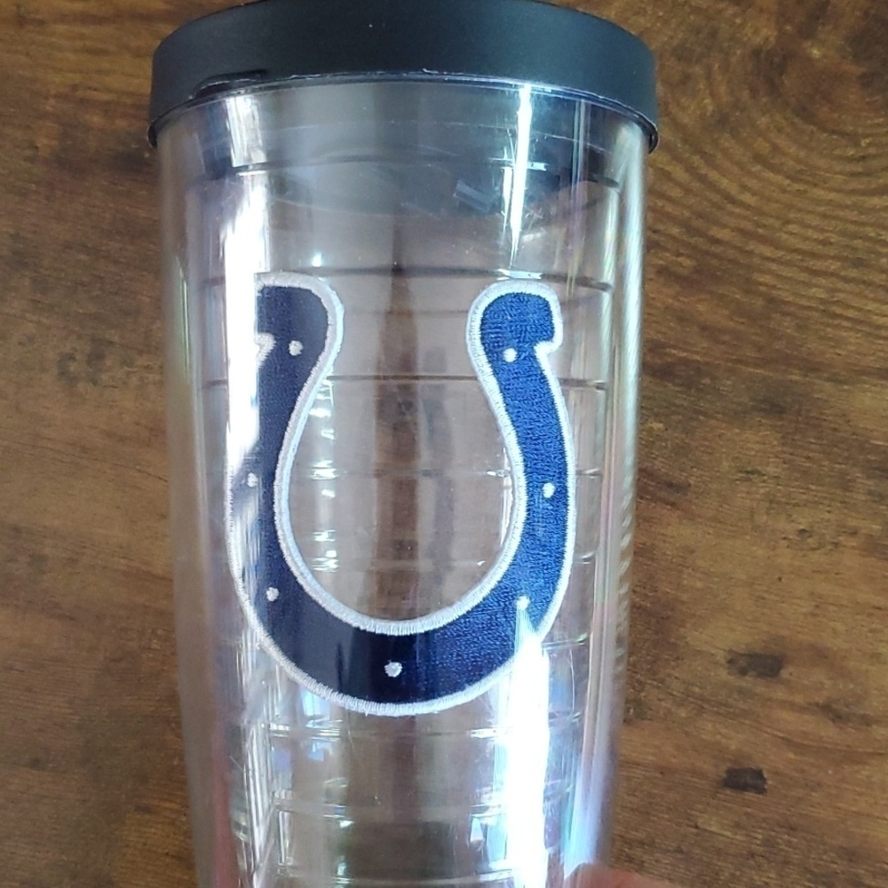 Tervis 16 ounce cup Indianapolis Colts lid included